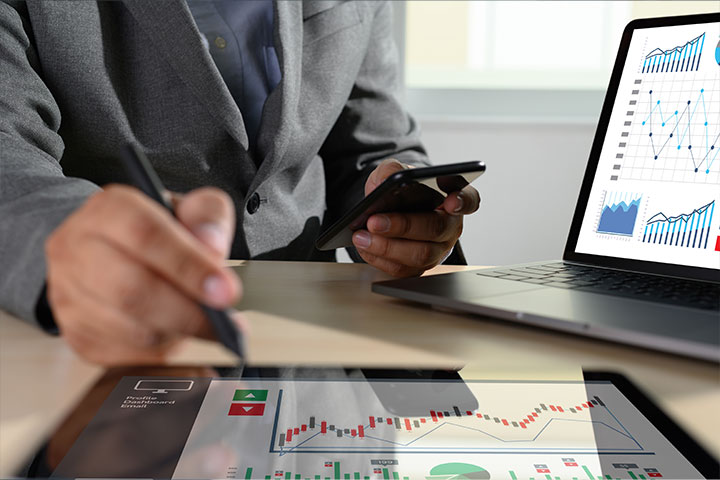 価格や目標の最終調整