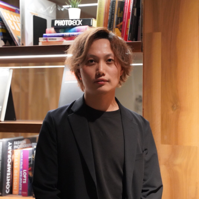足立 稜介